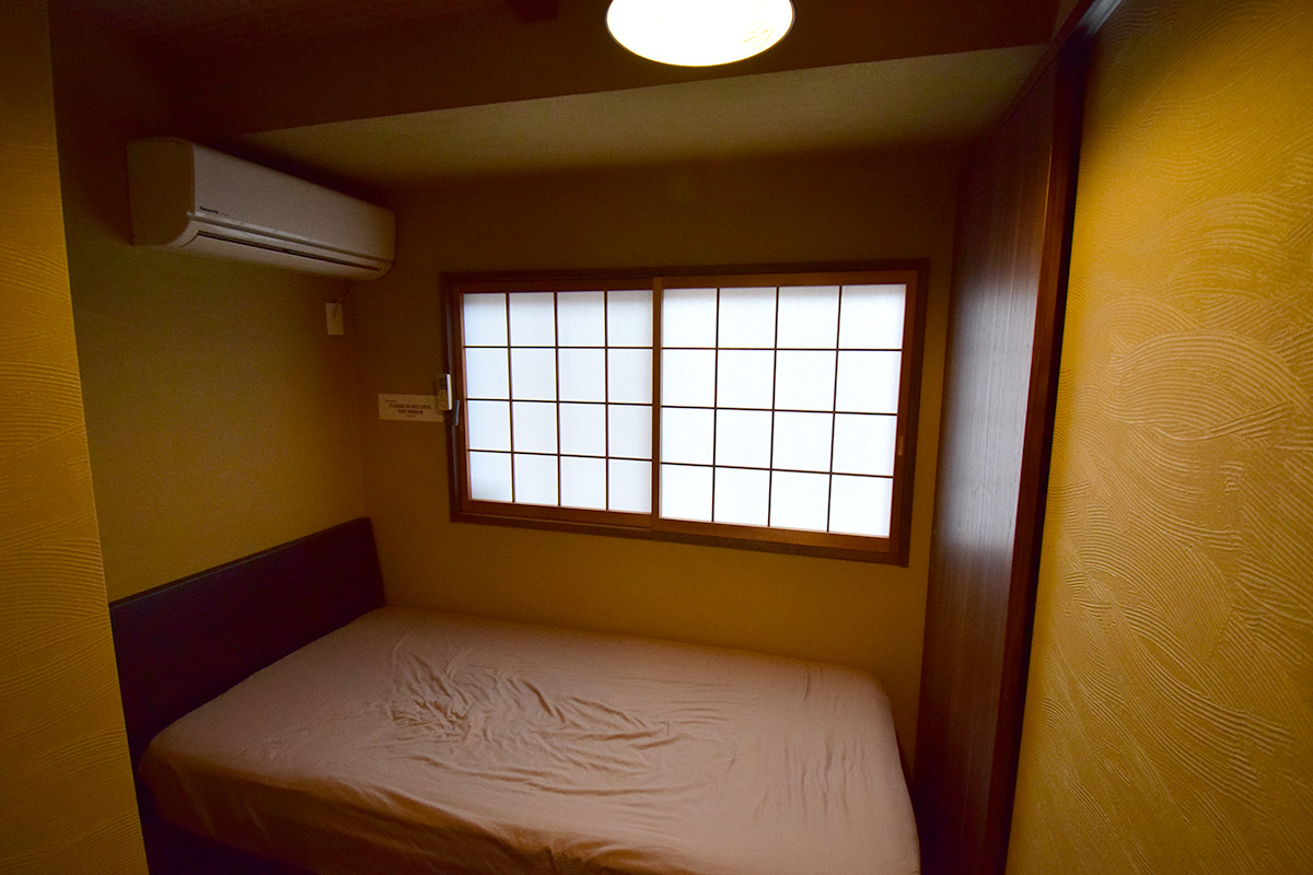 A one-story Kyomachiya in Nishikujo, Minami Ward