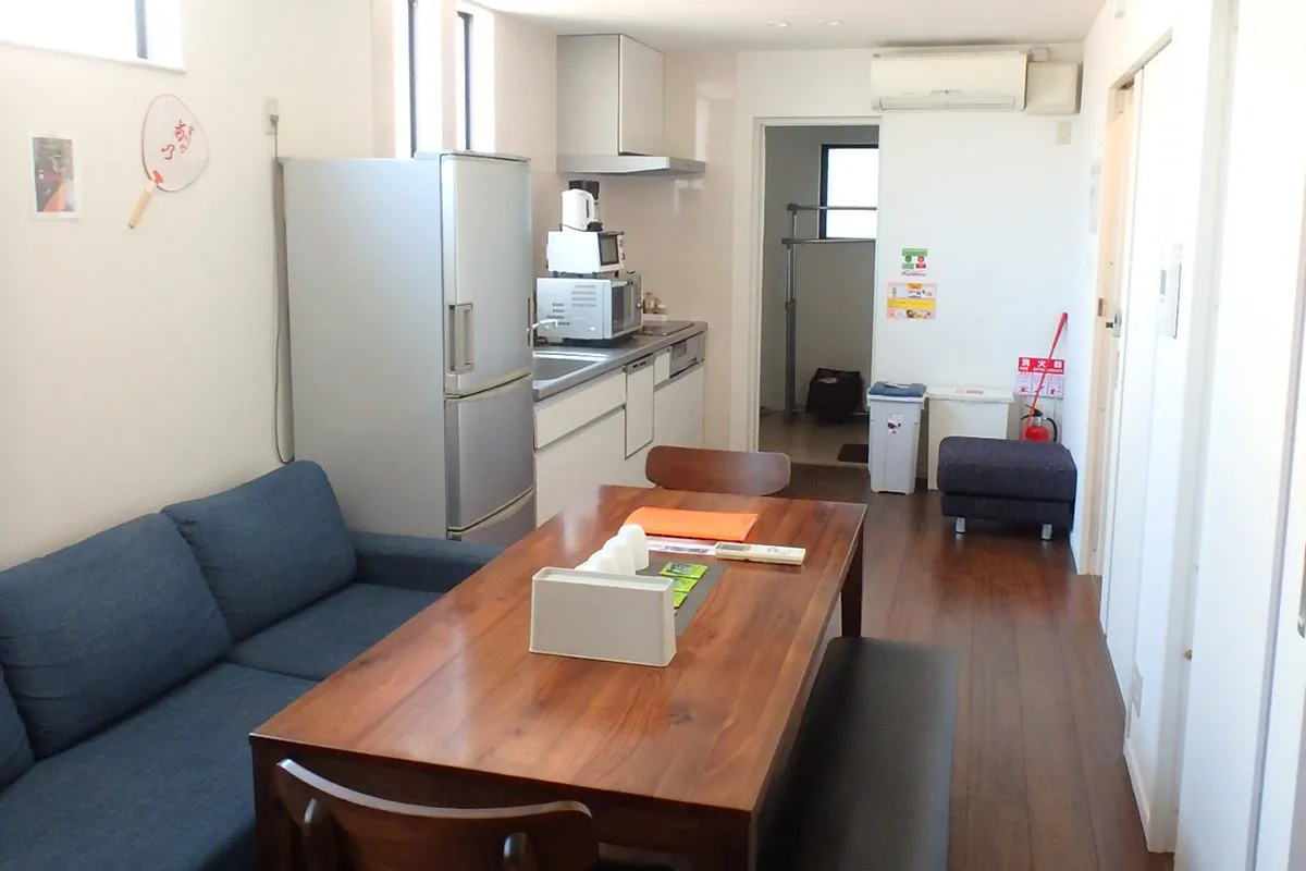 Former Geisha house, Licensed popular guesthouse by Kamo River