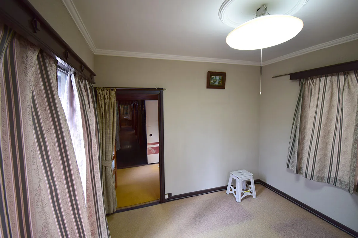 Unrenovated Machiya house in a historic residential area