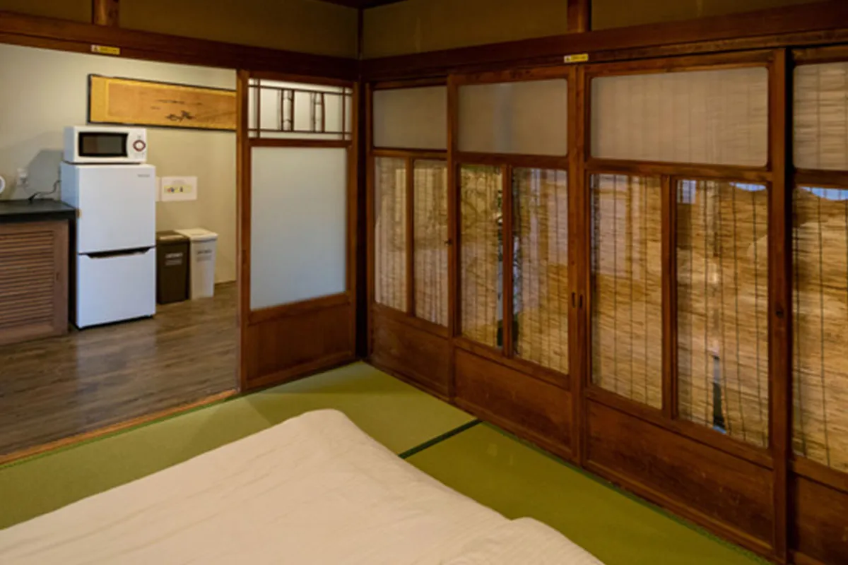 Licensed guesthouse with Kamo river view