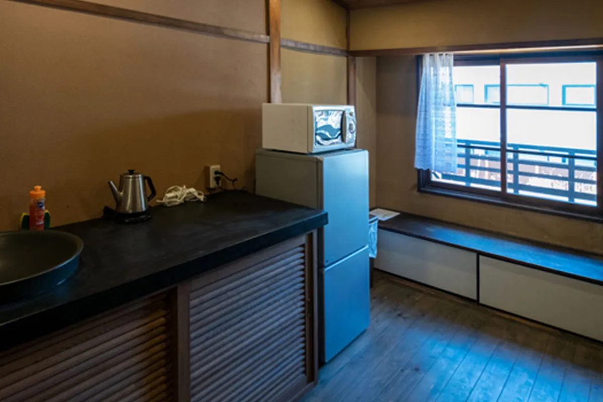 Licensed guesthouse with Kamo river view