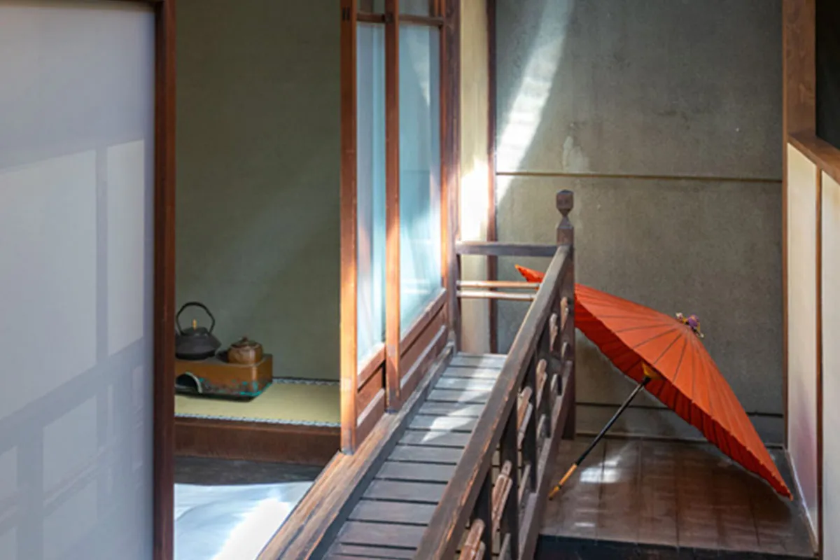 Licensed guesthouse with Kamo river view