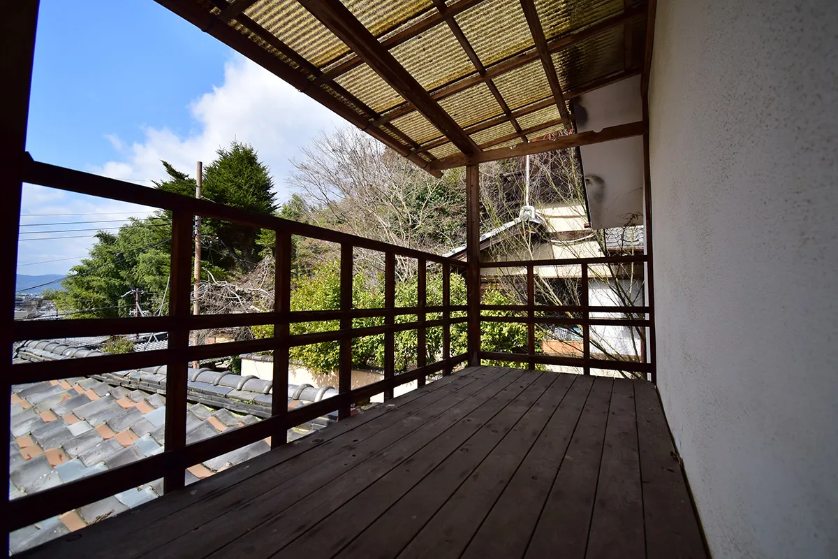 Kyoto Cultural Haven: Detached Home Just Minutes from the Philosopher’s Path with Scenic Balcony Views