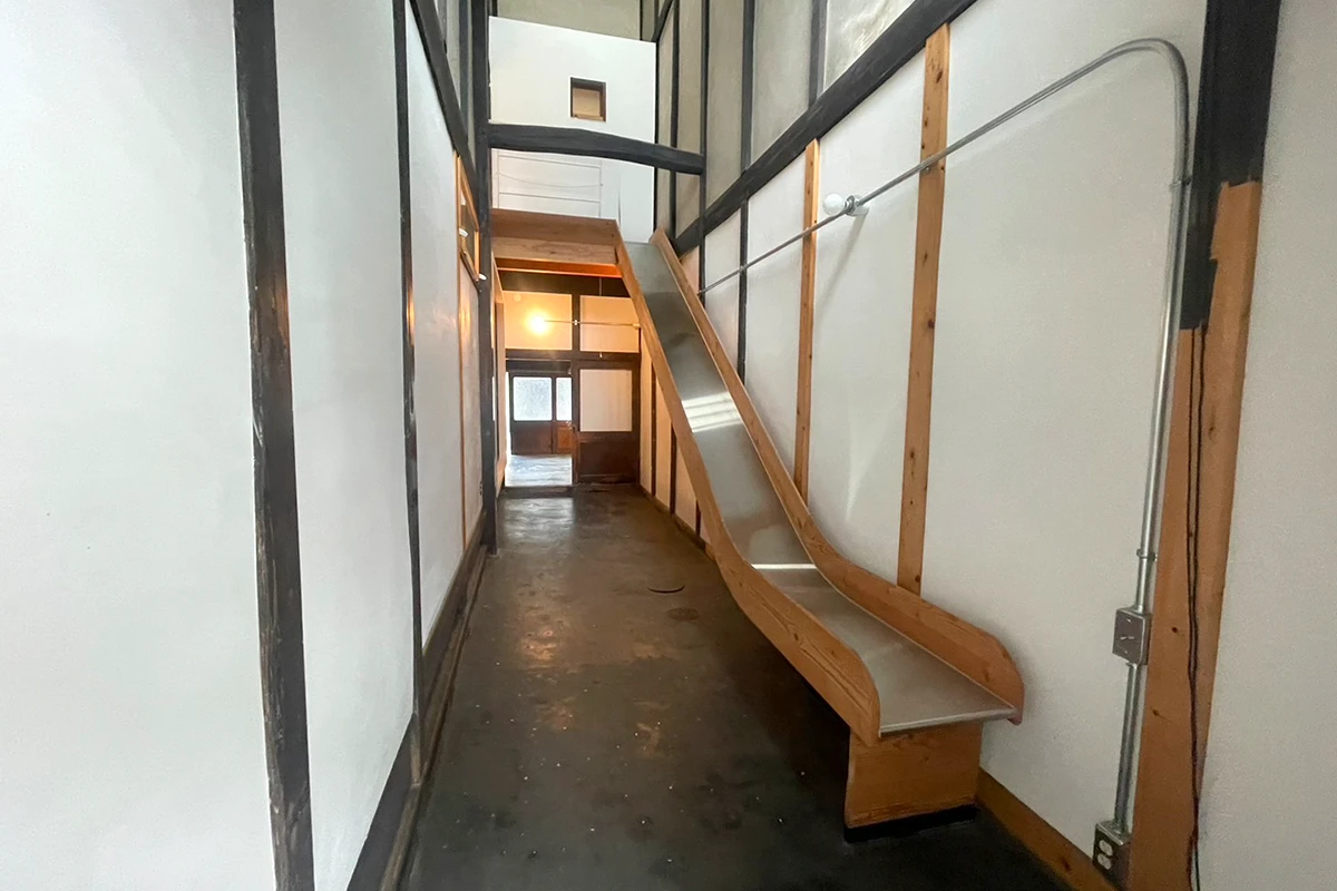 Fully Renovated Machiya Main House with Playful Slide & Private Courtyard