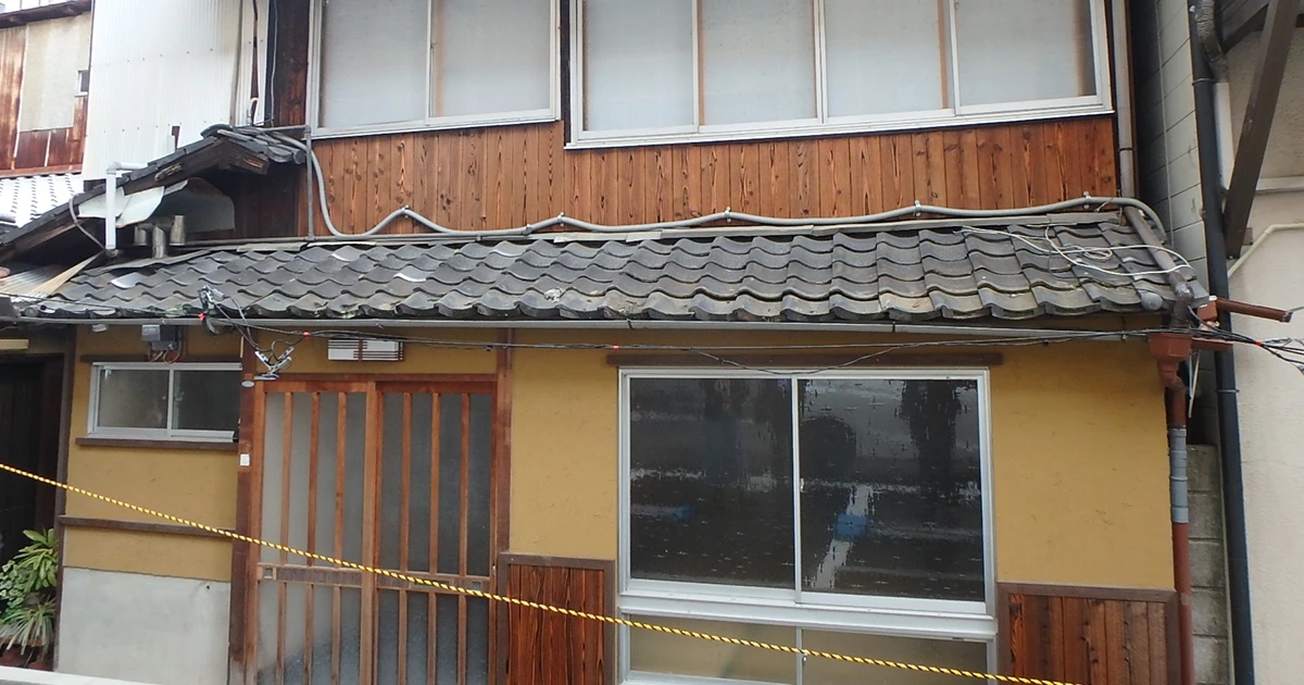 Quiet Higashiyama Machiya Investment Property: Fully Remodeled Gem with Bright, South-Facing Rooms