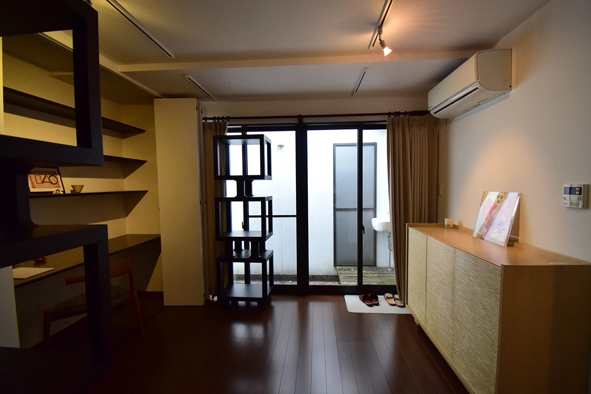 *Kyoto Machiya Gem: Remodeled Home Blending Tradition & Modern Comfort Near JR Tanbaguchi