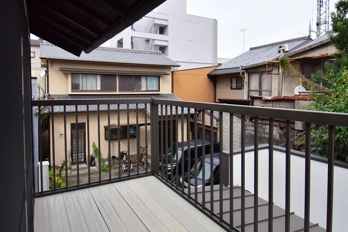 *Kyoto Machiya Gem: Remodeled Home Blending Tradition & Modern Comfort Near JR Tanbaguchi