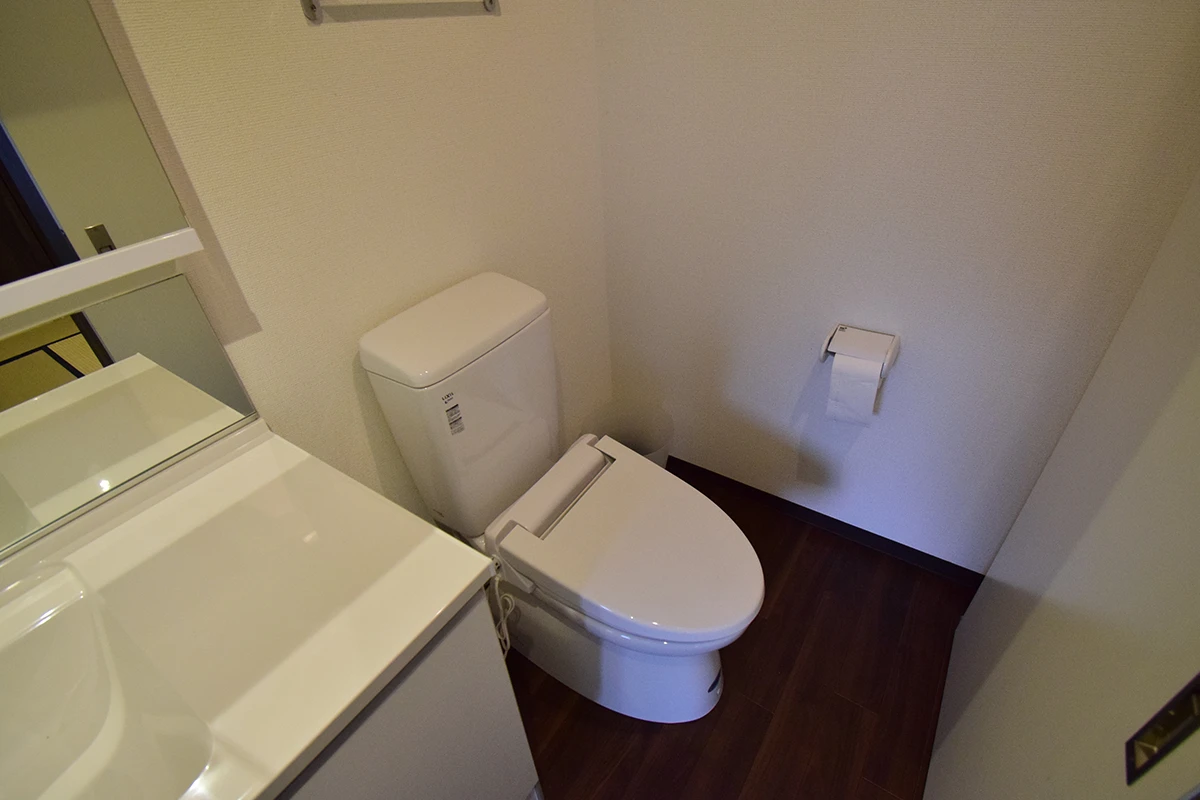 *Kyoto Machiya Gem: Remodeled Home Blending Tradition & Modern Comfort Near JR Tanbaguchi