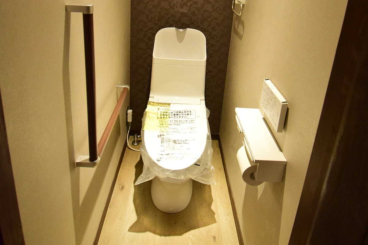 Kyoto Machiya Renaissance: Timeless Charm & Modern Comfort Steps from JR Nijo