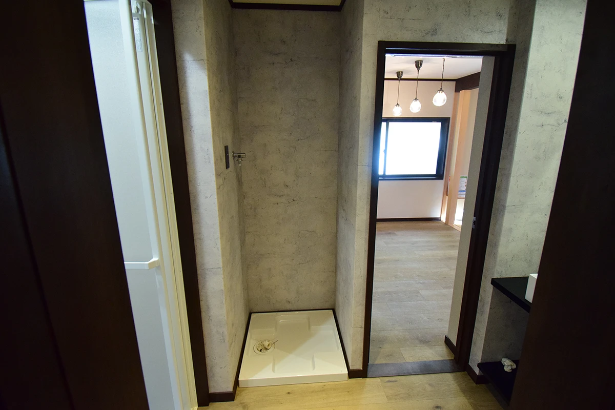 Kyoto Machiya Renaissance: Timeless Charm & Modern Comfort Steps from JR Nijo