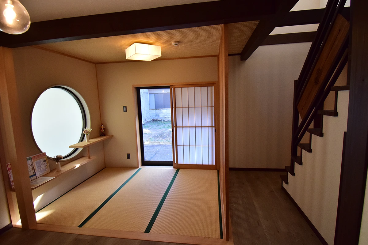 Kyoto Machiya Renaissance: Timeless Charm & Modern Comfort Steps from JR Nijo