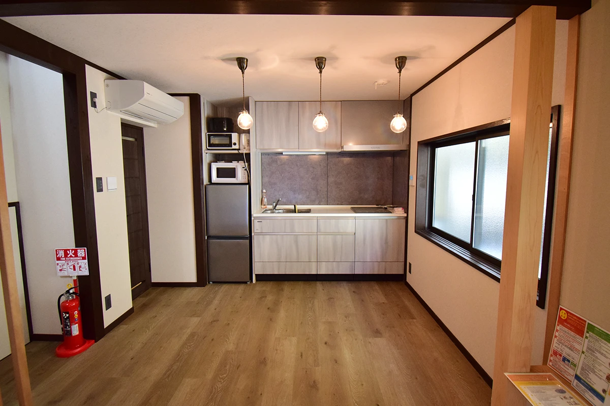 Kyoto Machiya Renaissance: Timeless Charm & Modern Comfort Steps from JR Nijo