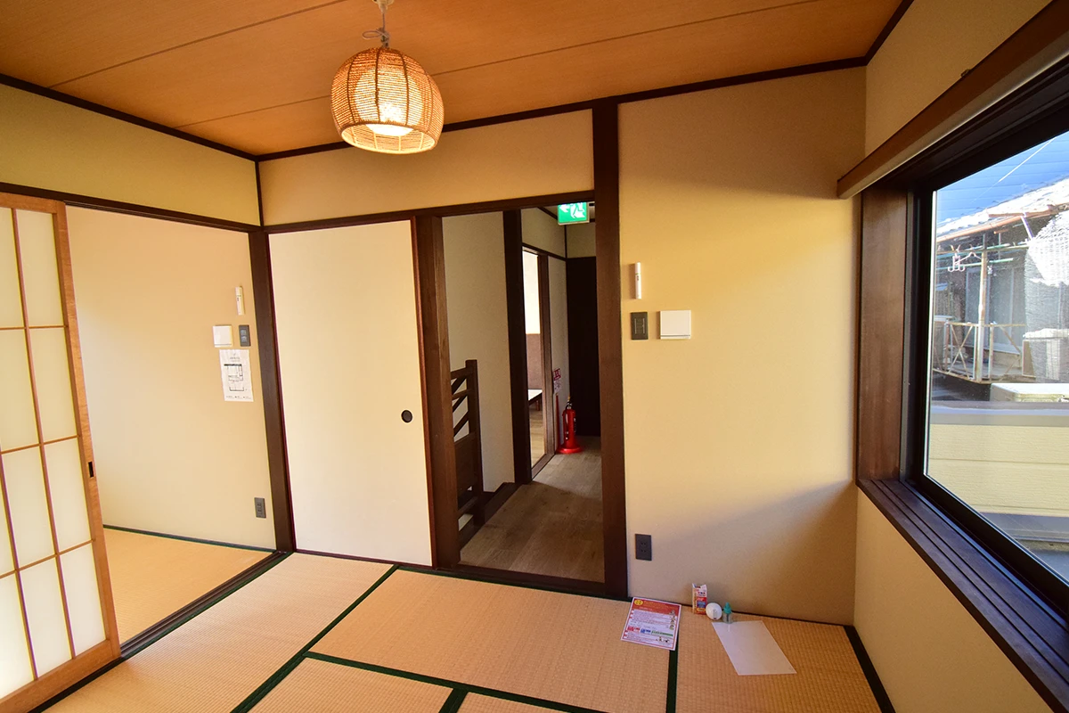 Kyoto Machiya Renaissance: Timeless Charm & Modern Comfort Steps from JR Nijo