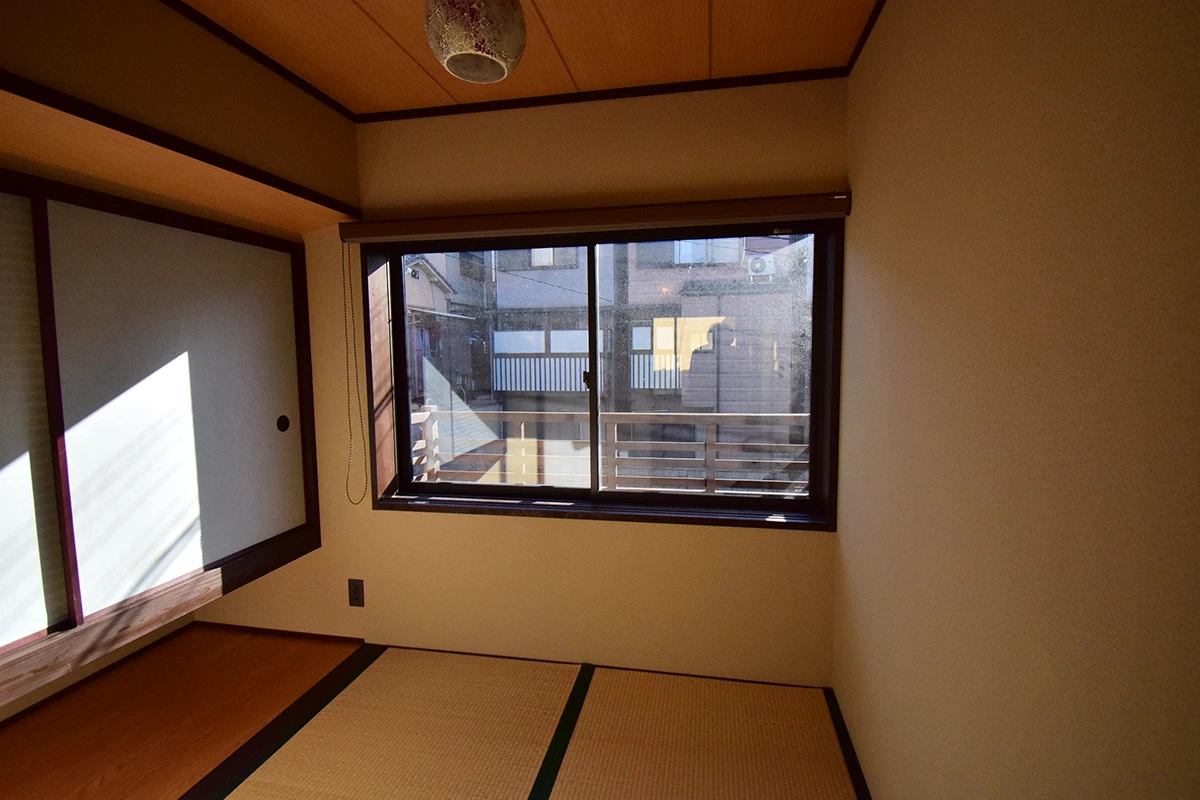 Kyoto Machiya Renaissance: Timeless Charm & Modern Comfort Steps from JR Nijo