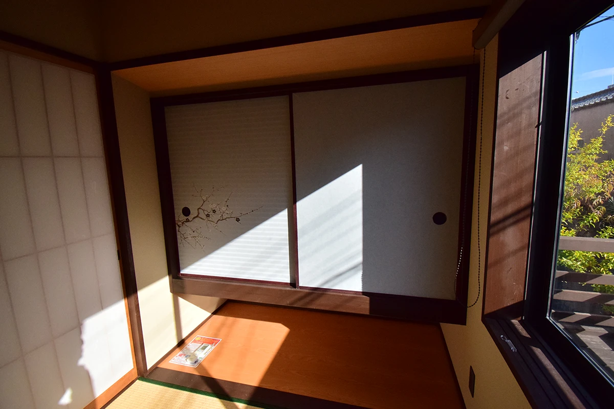 Kyoto Machiya Renaissance: Timeless Charm & Modern Comfort Steps from JR Nijo