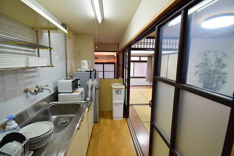 Kyoto Machiya in Juraku Kai: Timeless Tradition, Modern Functionality & Guesthouse Opportunity