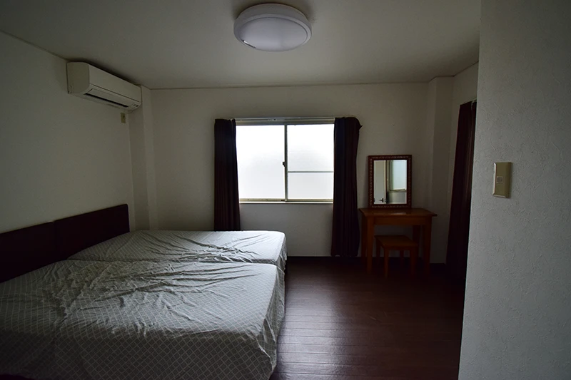 Guesthouse with Rooftop Views of the Kamo River and Kyoto Tower | 365 Days Licensed Guesthouse