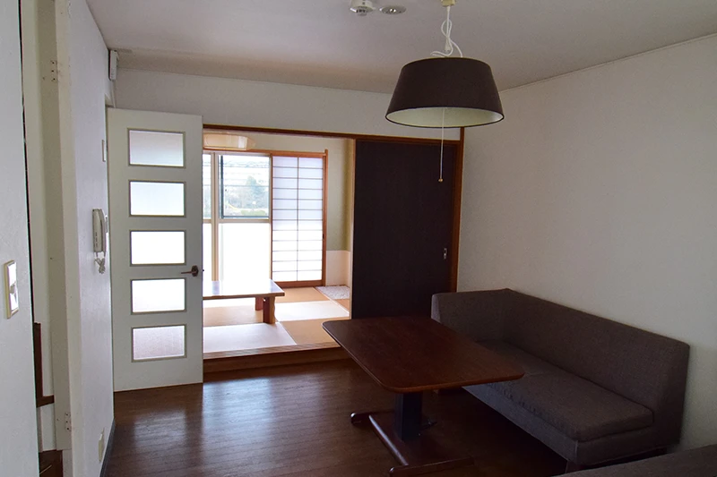 Guesthouse with Rooftop Views of the Kamo River and Kyoto Tower | 365 Days Licensed Guesthouse