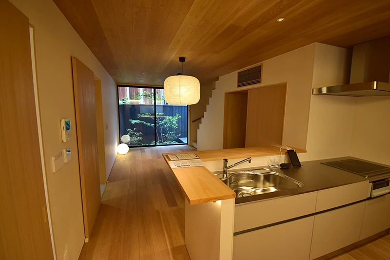 Timeless Elegance, Modern Comfort – A Smart Kyoto Machiya Home