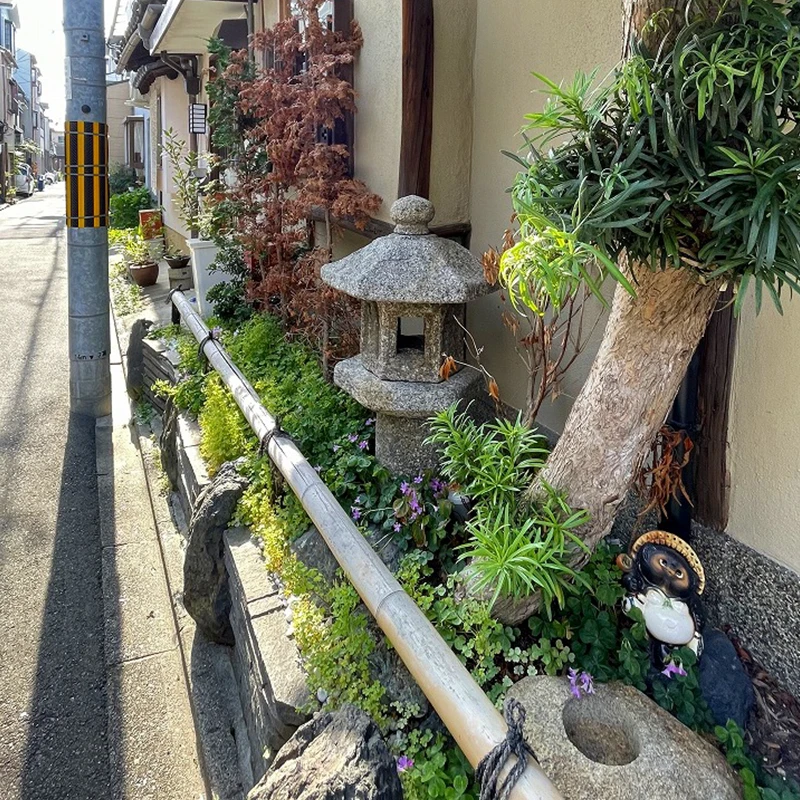 Invest in Tradition: Kyoto Machiya, Owner-Change, Renovated