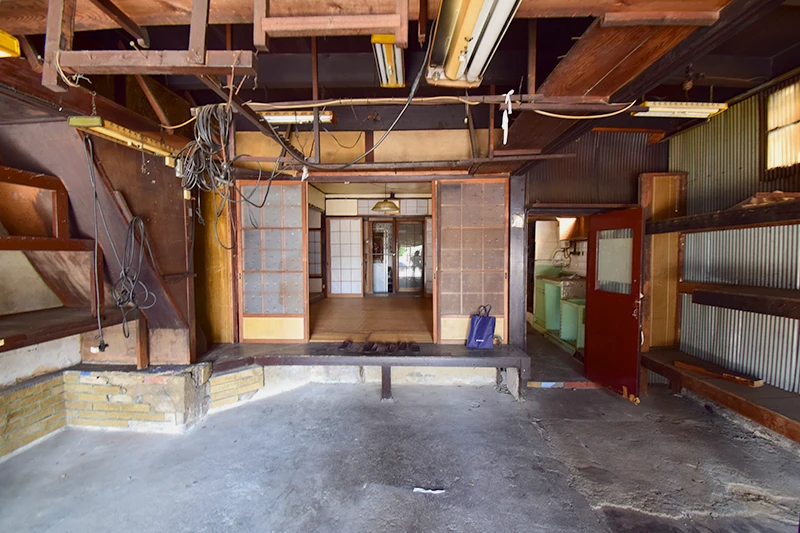 A Traditional Kyoto Home with Commercial Potential