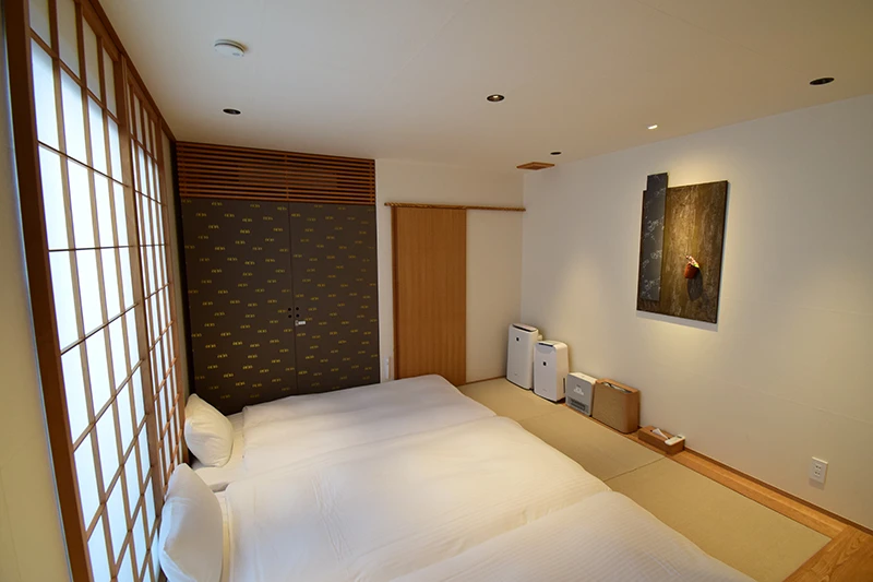 A 3-Story Guesthouse with Panoramic Rooftop Views of Kyoto